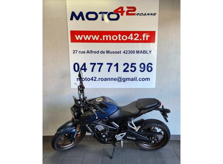 HONDA CBR 125 R