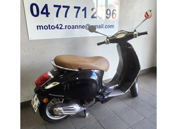 VESPA PRIMAVERA 50