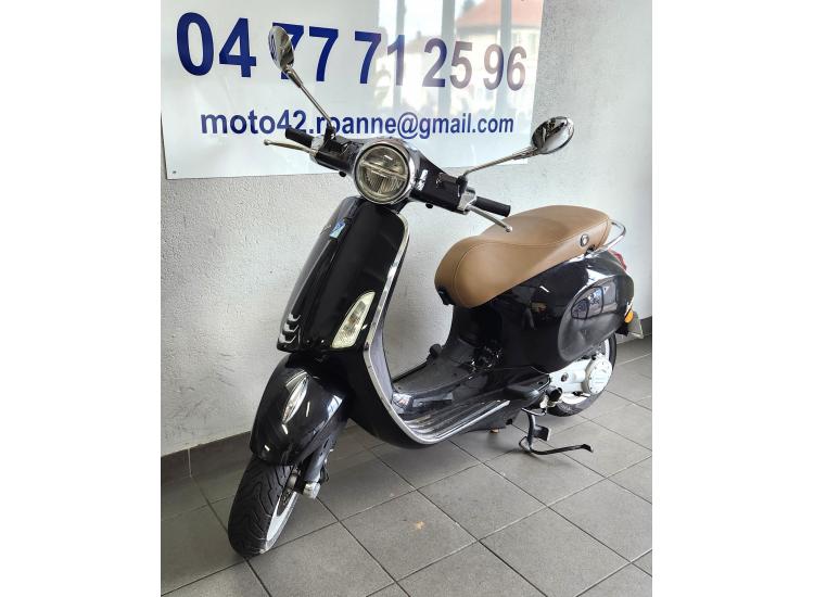 VESPA PRIMAVERA 50