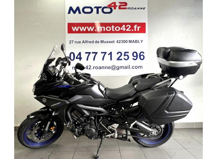 YAMAHA TRACER 900