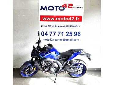 YAMAHA MT-09